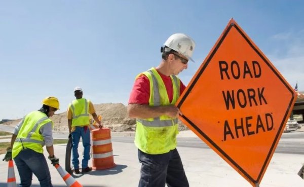 钱坛子 美国法官阻止将各州交通资金与移民执法挂钩